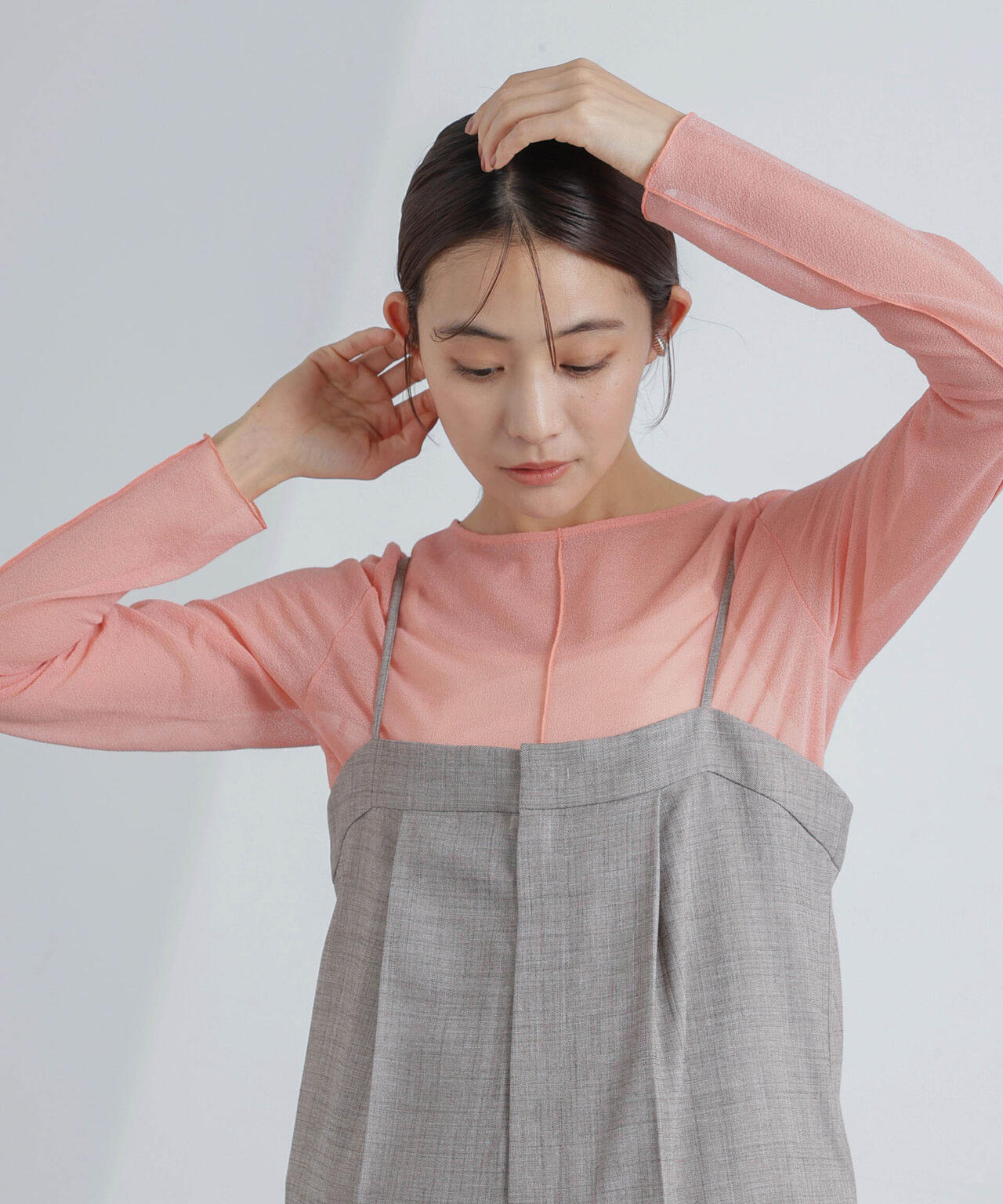 梨地シアーカットトップス