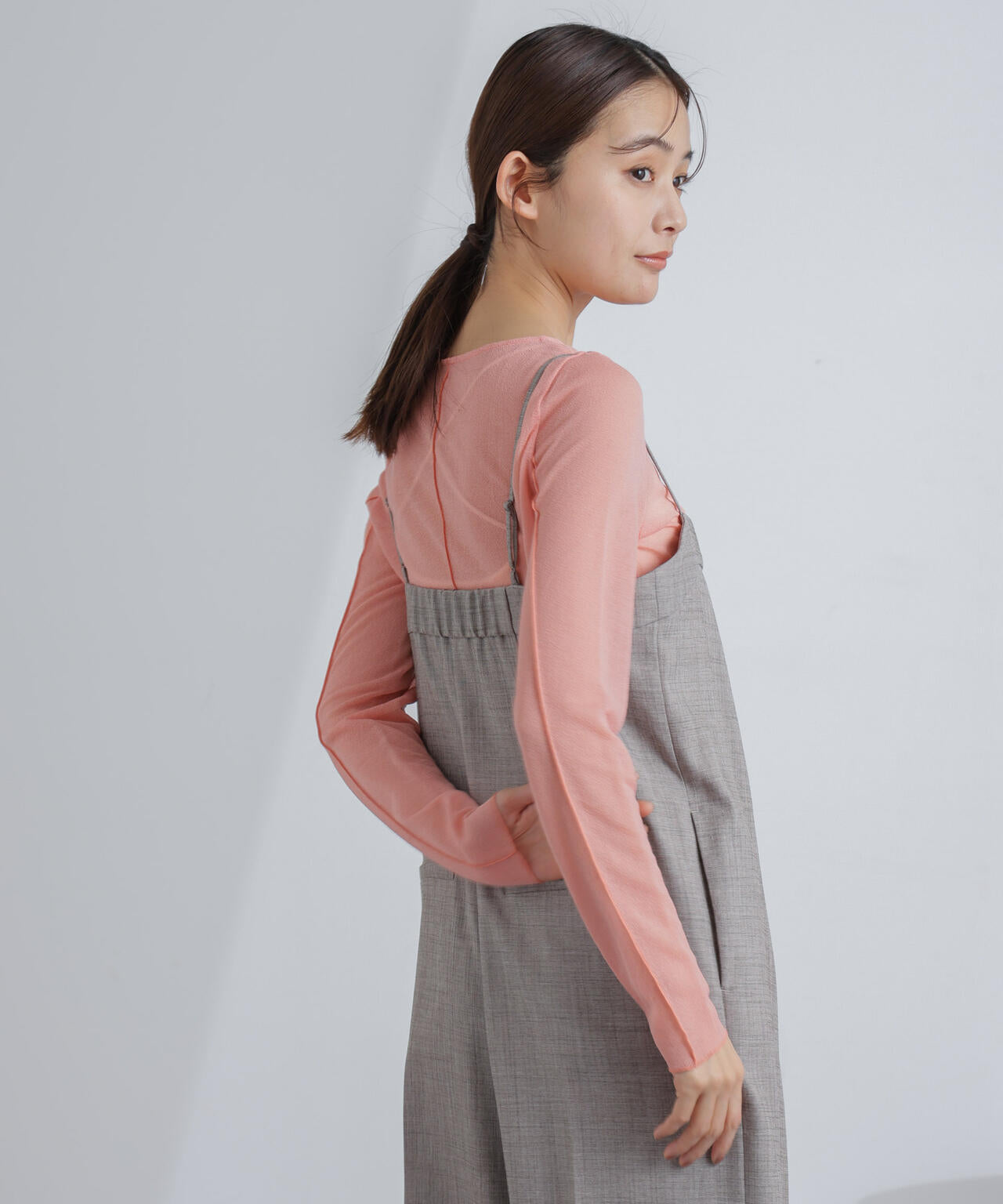 梨地シアーカットトップス