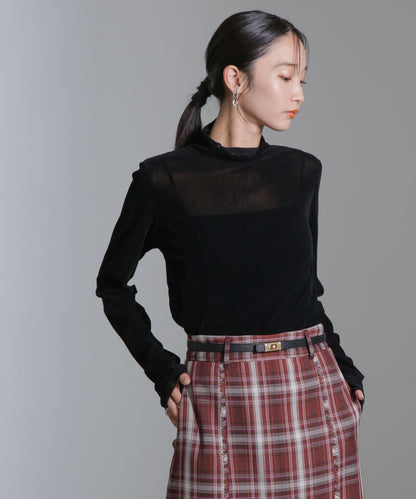 ベロアチュールタートルプルオーバー