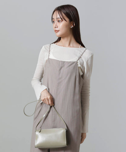 フレアスリーブメッシュトップス