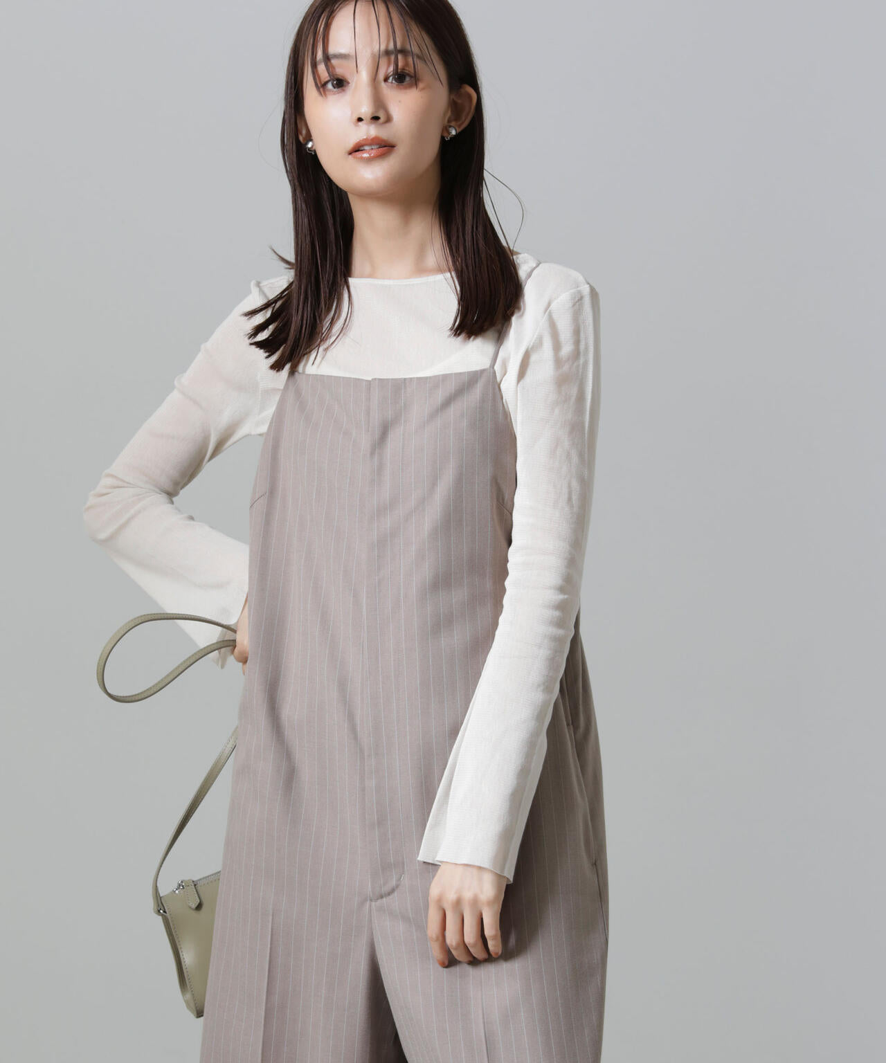 フレアスリーブメッシュトップス