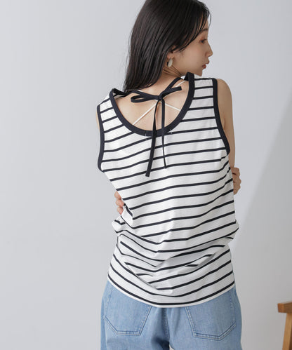 ホルターネックノースリーブプルオーバー