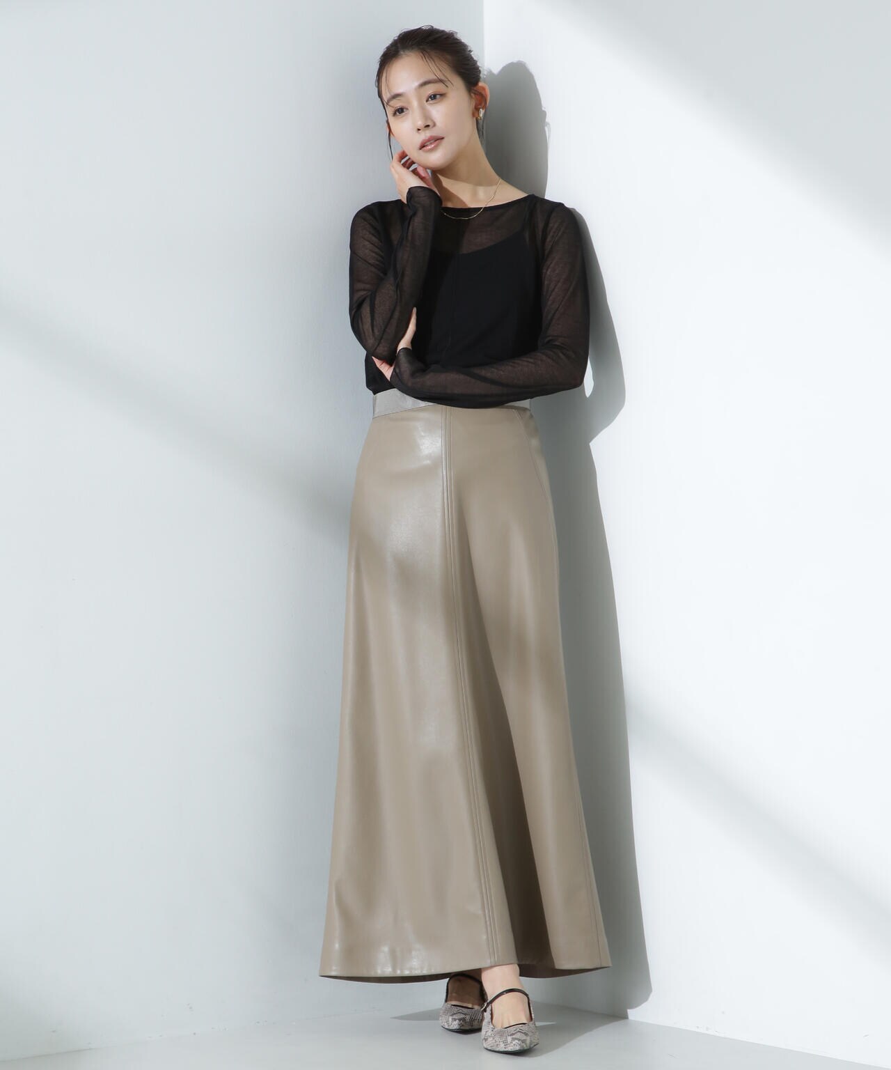 梨地シアーカットトップス