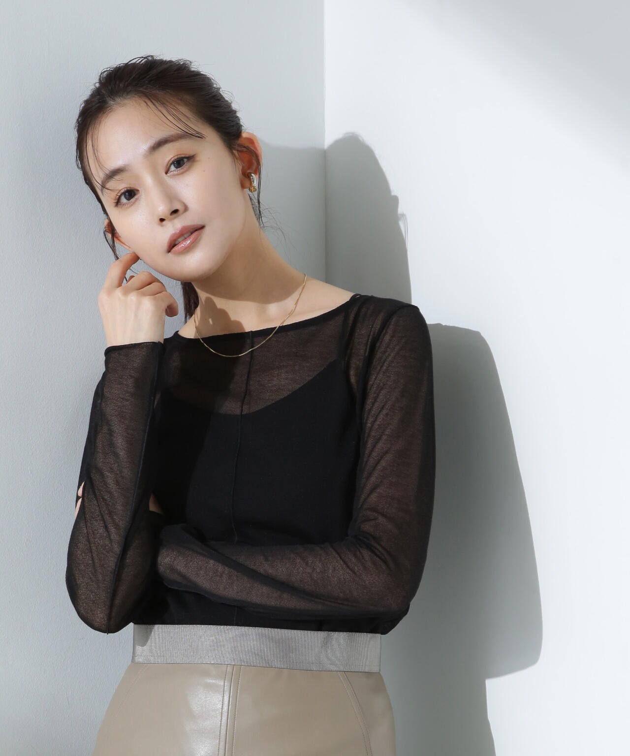 梨地シアーカットトップス