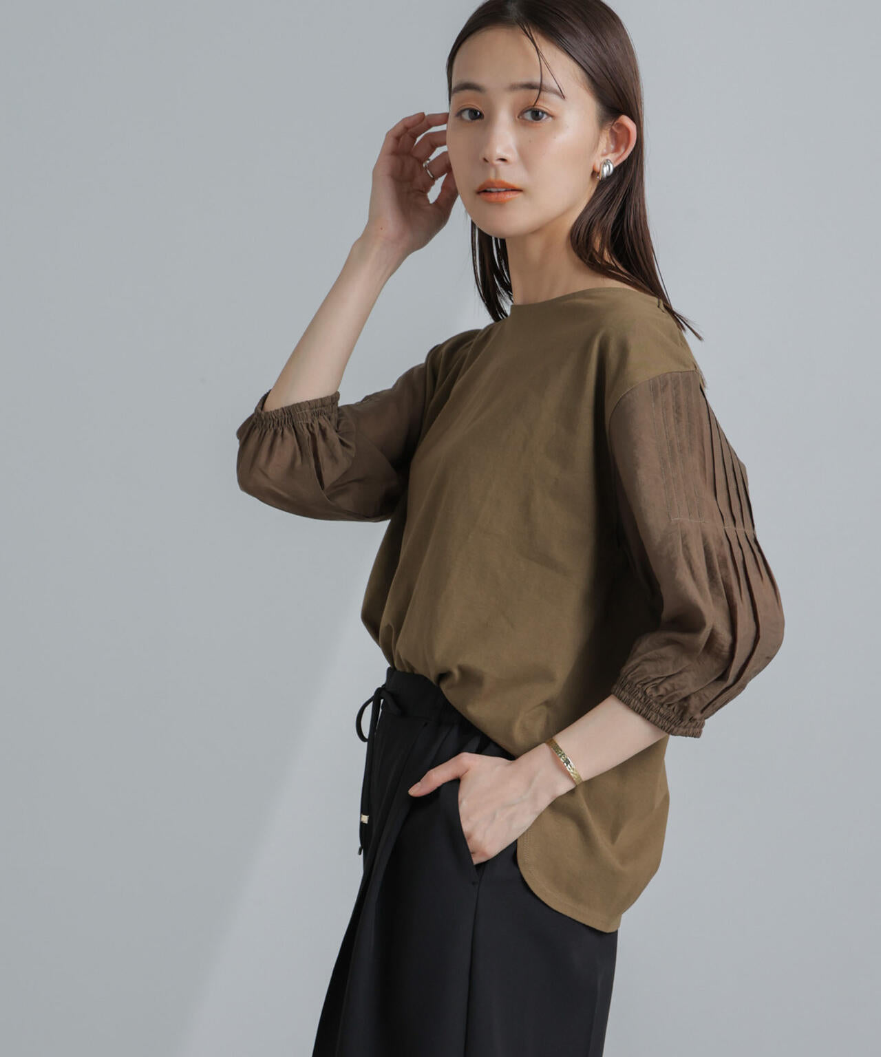 ピンタックスリーブカットプルオーバー