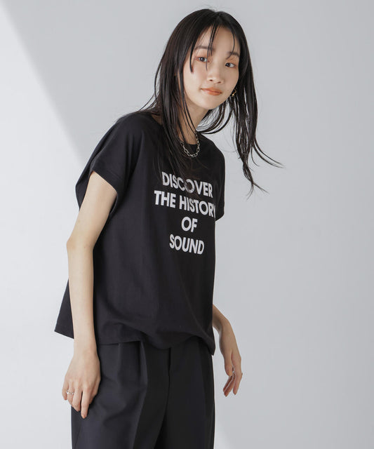 フロッキーロゴノースリーブクロップドトップス