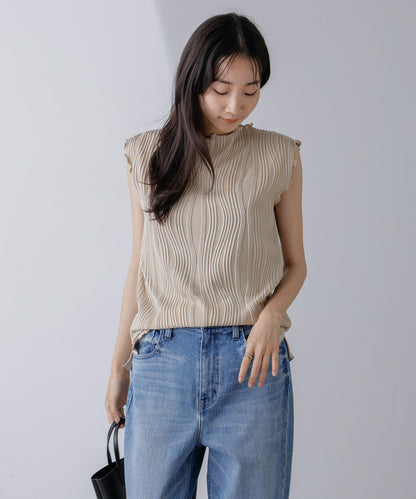 ウェーブリップルカットノースリーブトップス(セットアップ可)