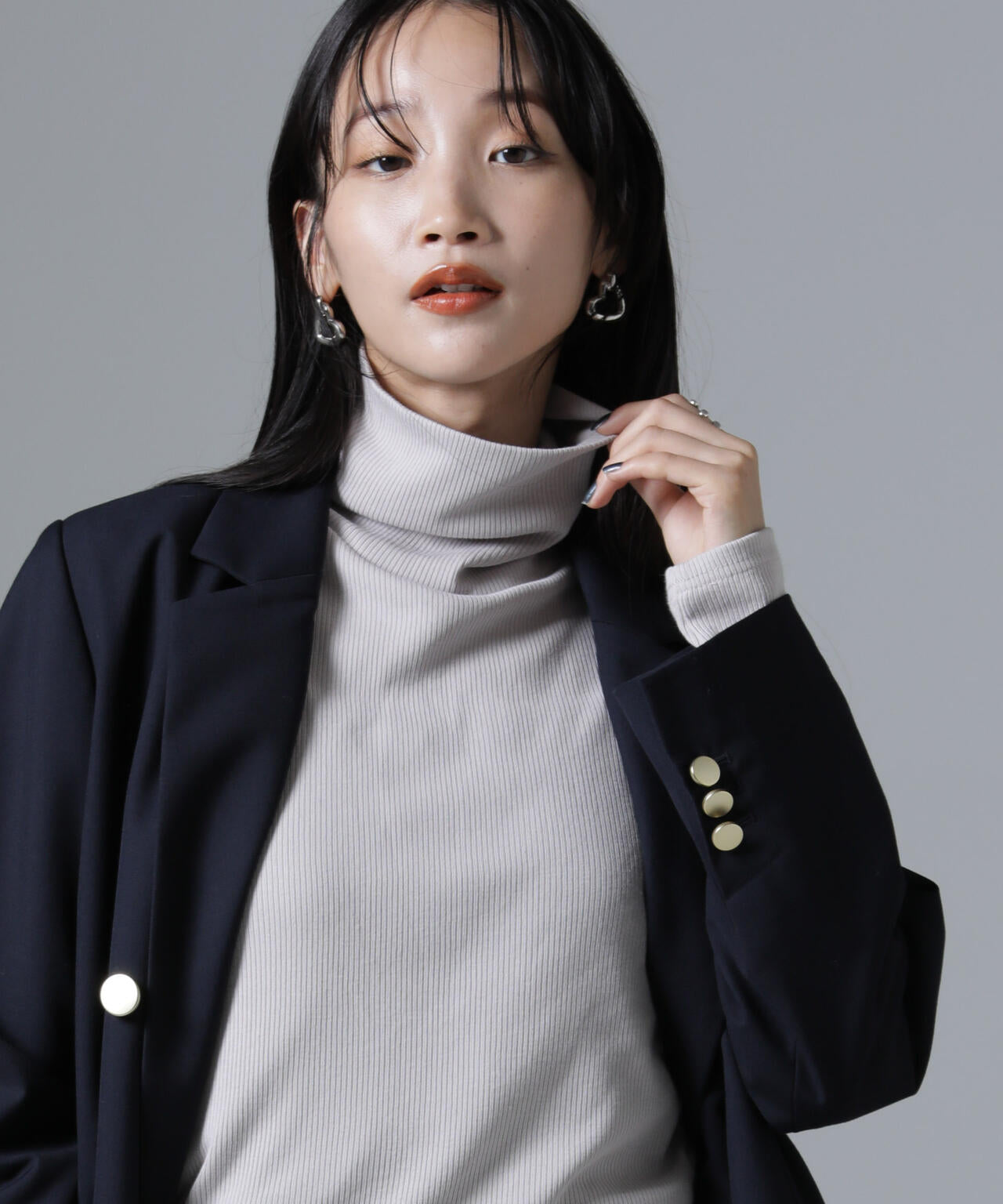 ジンジャー吸湿発熱抗菌防臭タートルネックカットソー