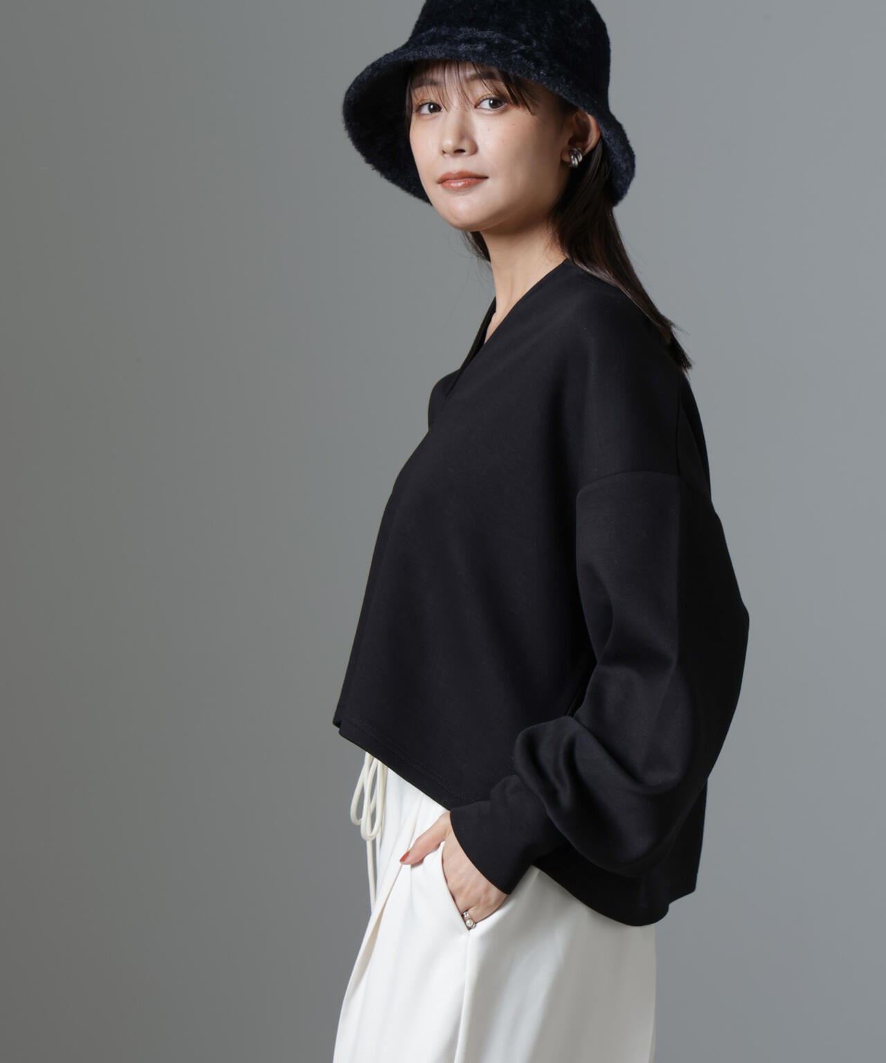 裏起毛ダンボールカットキーネックトップス（セットアップ可）