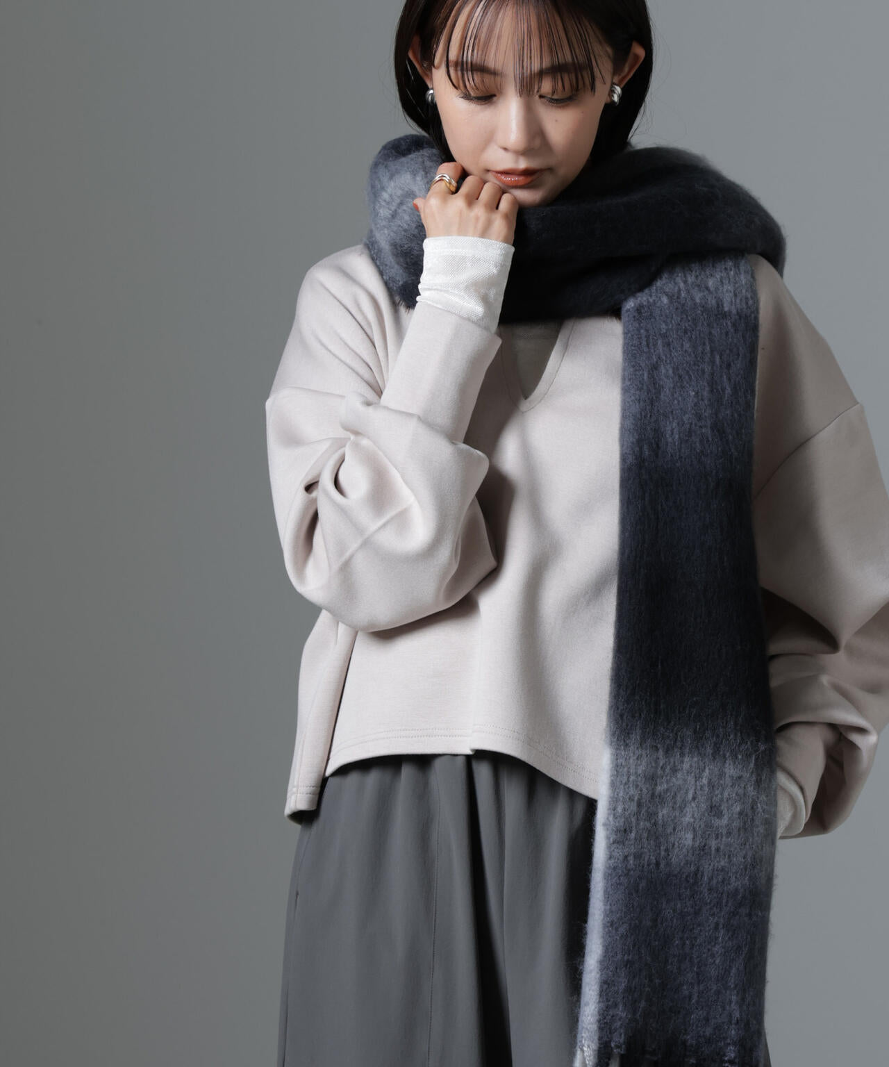 裏起毛ダンボールカットキーネックトップス（セットアップ可）