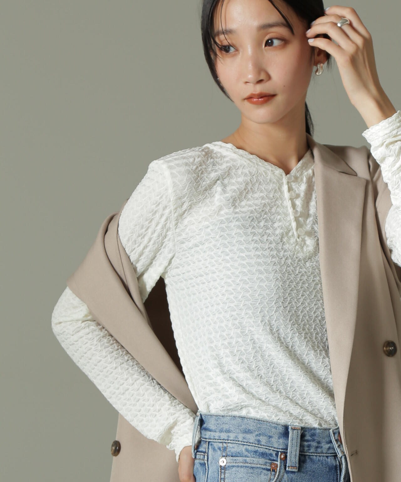 前後2WAYシャーリングカットトップス