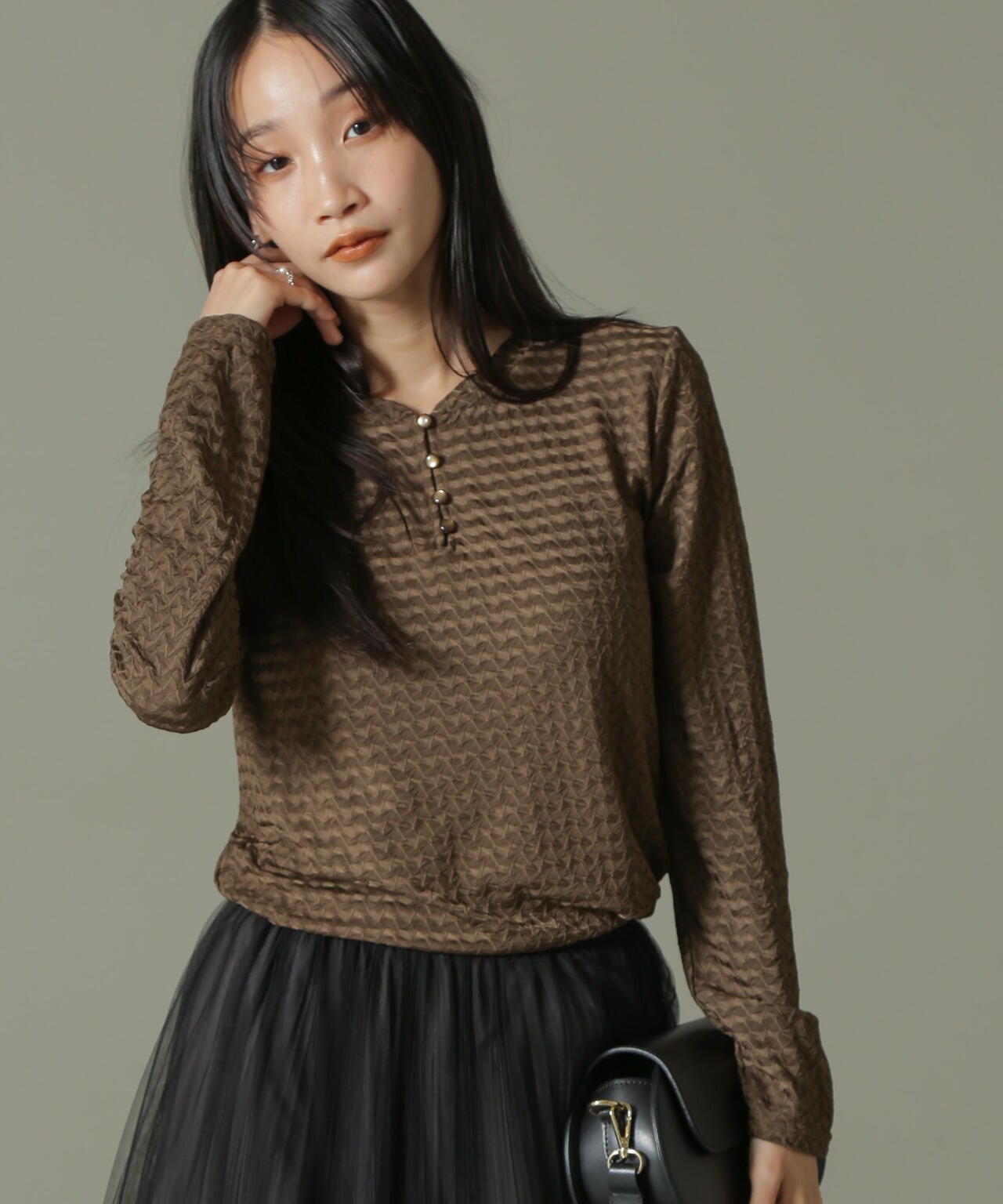 前後2WAYシャーリングカットトップス