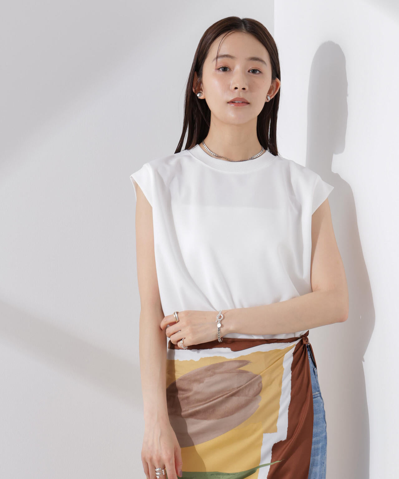 カットジョーゼットノースリーブTシャツ