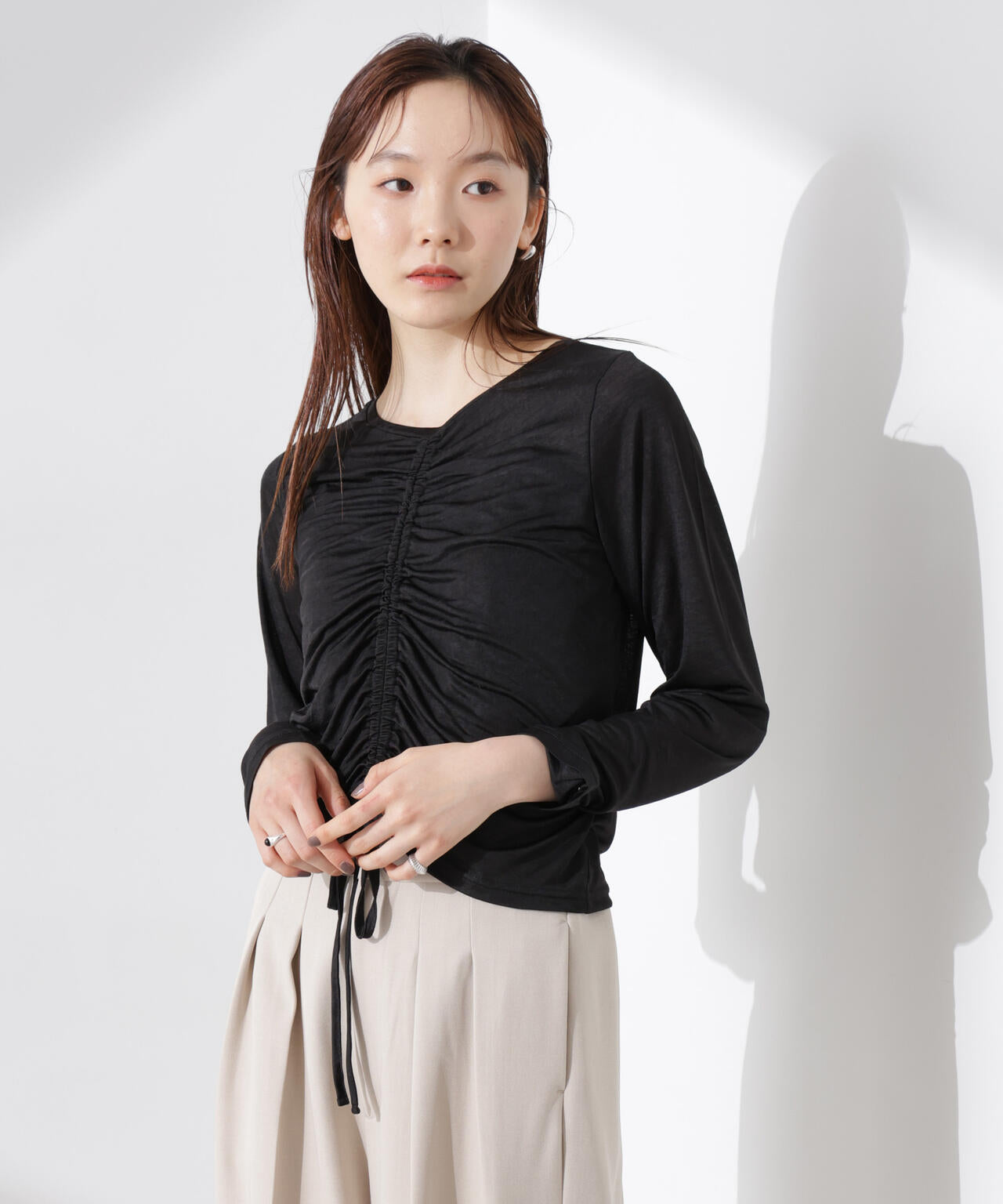 前後2wayフロントシャーリングトップス