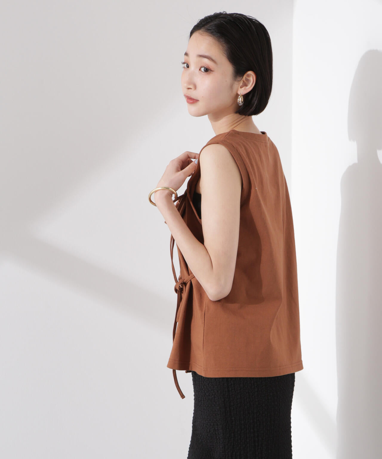 ドライタッチ天竺リボン結びディティールトップス