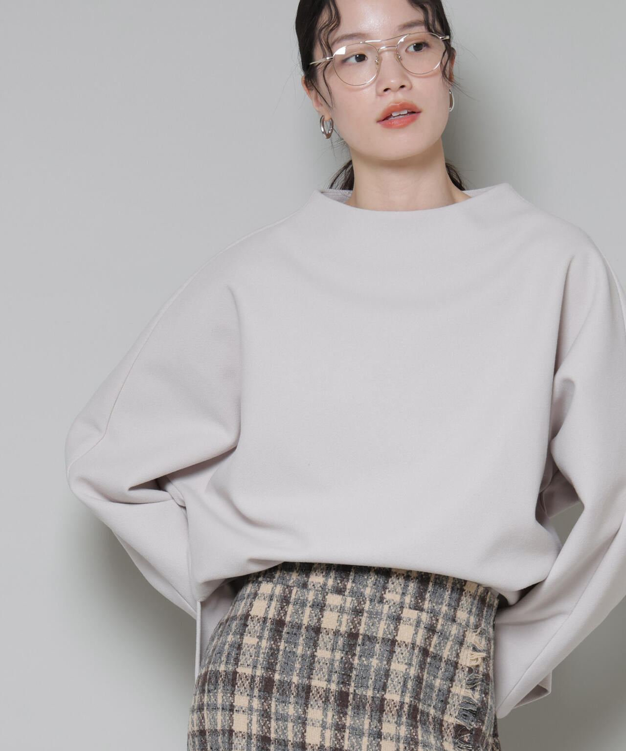 ソフトメルトンジャージータックスリーブモックネックトップス(セットアップ可)