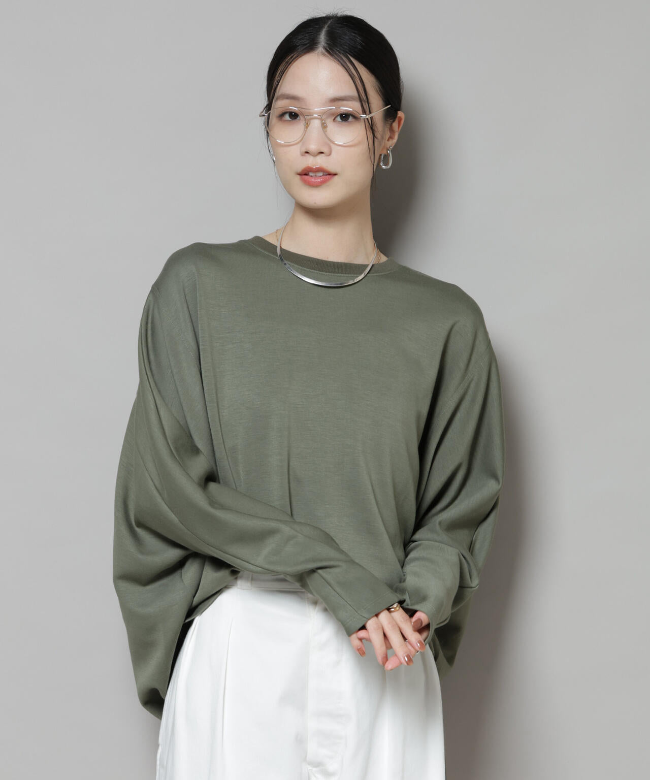 ドルマンスリーブバックドロストヘムカットプルオーバー